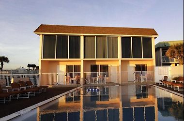 HOTEL CLUB SEA OATS BY CAPITAL VACATIONS DAYTONA BEACH, FL 3* (United  States) - from US$ 121 | BOOKED