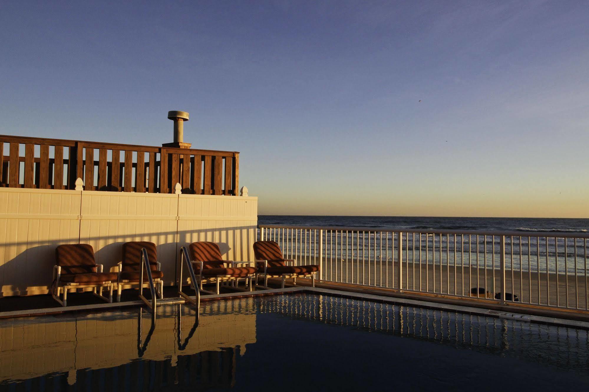 Club Sea Oats By Capital Vacations Motel Daytona Beach Shores Exterior photo